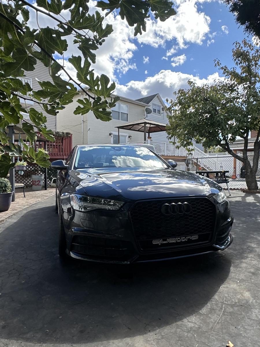 Audi RS6 Quattro black detailed NYC
