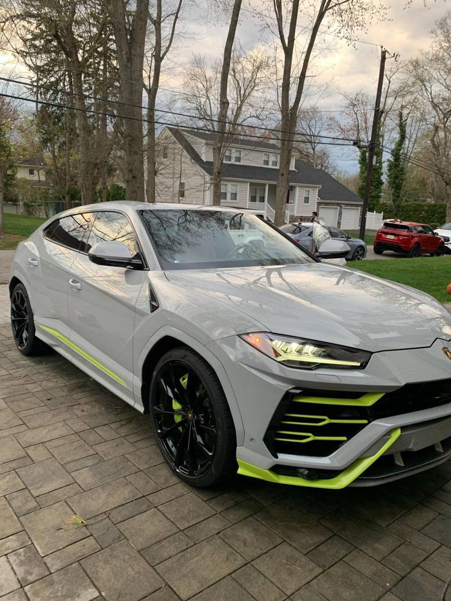 Luxury car detailing Lamborghini Urus NYC — Xentra Auto